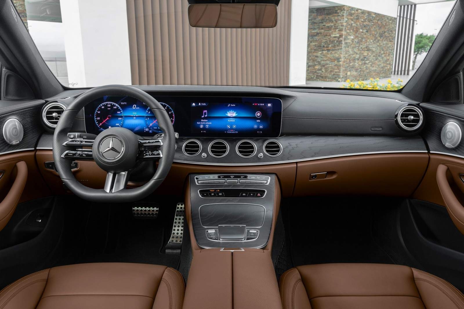 Mercedes-Benz E-Class interior